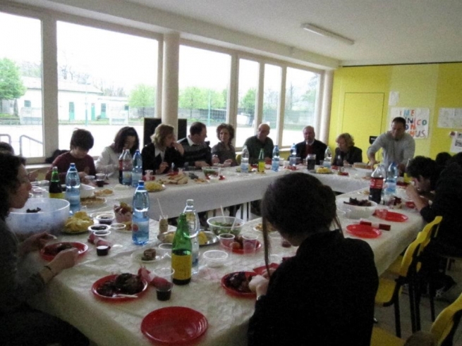 2012 PRANZO PASQUA